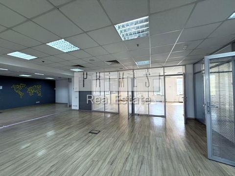 комерційна за адресою Богдана Хмельницького вул., 17/52а