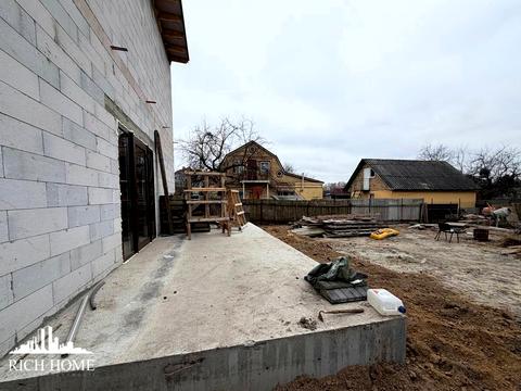 участок по адресу Мрії, 6а