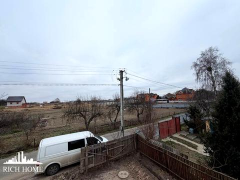 участок по адресу Мрії, 6а