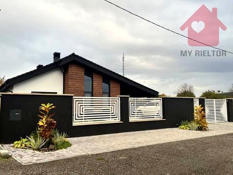 дом по адресу Центральна, 30