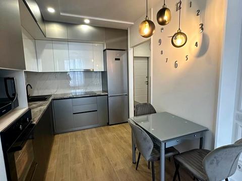 квартира за адресою Дніпро, Космічна вул., 5