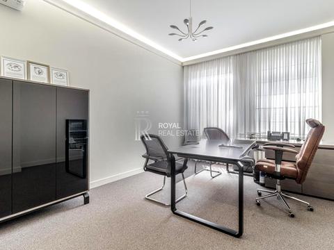 комерційна за адресою Січових Стрільців вул. (Артема), 84-А