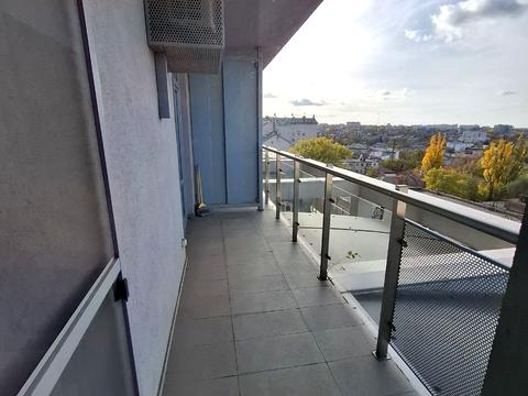 квартира за адресою Володимира Моссаковського вул. (Клари Цеткін), 7