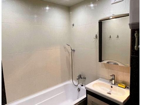 квартира за адресою Чередниченківський пров., 7