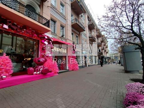 коммерческая по адресу Большая Васильковская ул. (Красноармейская), 23 А