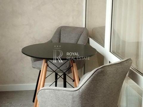 квартира за адресою Київ, Дніпровська набережна вул., 18-А