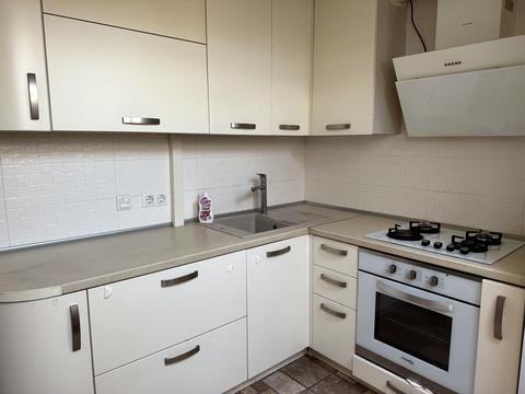 квартира по адресу Полтавская ул., 64