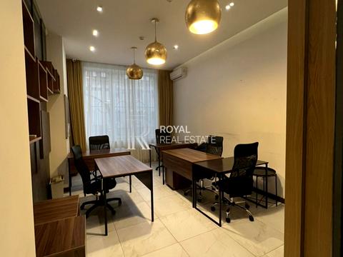 комерційна за адресою Київ, Полтавська вул., 10