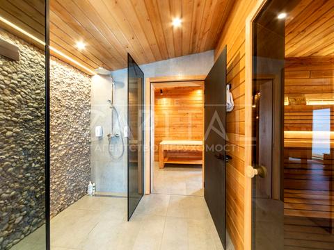 будинок за адресою Осіння