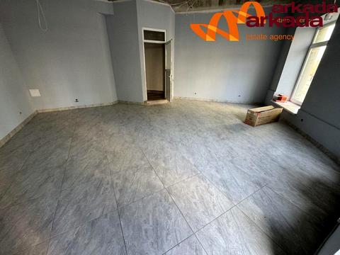 коммерческая по адресу Приозерна ул., 20