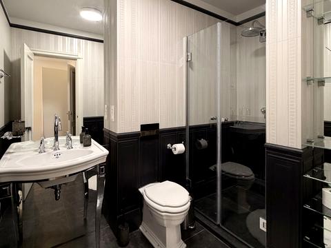 квартира за адресою Голосіївський просп. (40-річчя Жовтня), 60