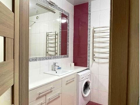 квартира за адресою Любові Малої просп. (Постишева), 34