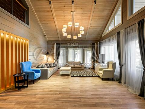 будинок за адресою Осіння