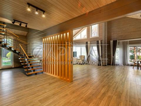 будинок за адресою Осіння