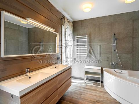 будинок за адресою Осіння