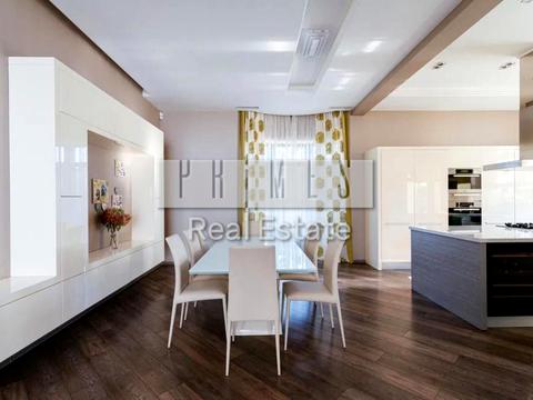 будинок за адресою с. Вишеньки, Єдності вул.