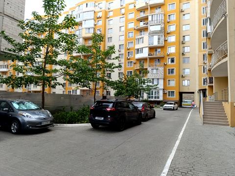 квартира за адресою Геннадія Афанасьєва вул., 11