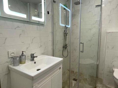 квартира за адресою Незалежності вул. (Титова), 17-А