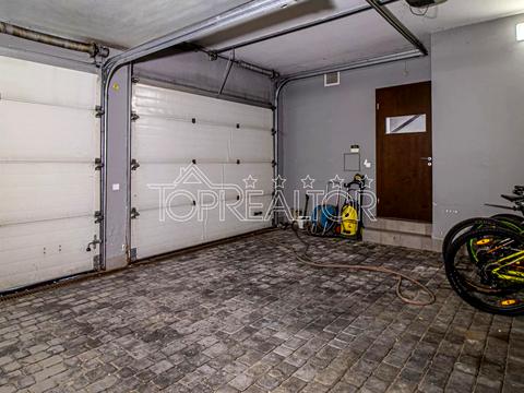 будинок за адресою Харків, Білої Акації вул.