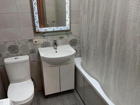 квартира за адресою Харків, Драгоманова вул., 8