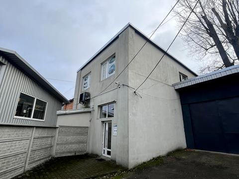 комерційна за адресою Біла вул., 53