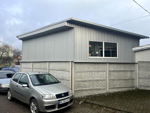 комерційна за адресою Біла вул., 53