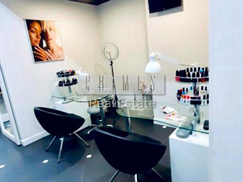 комерційна за адресою Вишгородська вул., 45-Г