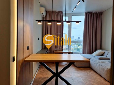 квартира за адресою Київ, Причальна вул., 10