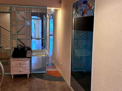 квартира за адресою Київ, Володимира Івасюка просп. (Героїв Сталінграду), 22