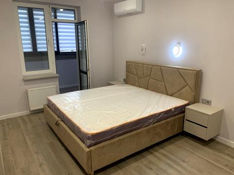 квартира за адресою В'ячеслава Чорновола вул., 27