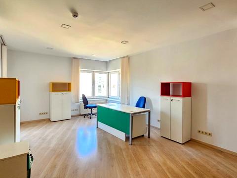 комерційна за адресою Велика Васильківська вул. (Червоноармійська), 9-2