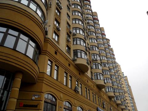 квартира за адресою В'ячеслава Чорновола вул., 27