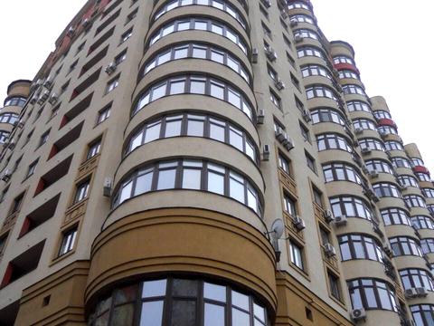 квартира за адресою В'ячеслава Чорновола вул., 27