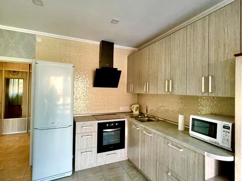 квартира за адресою Київ, Драгоманова вул., 2-Б