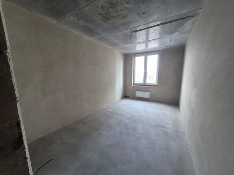 квартира за адресою Кришталева вул., 1