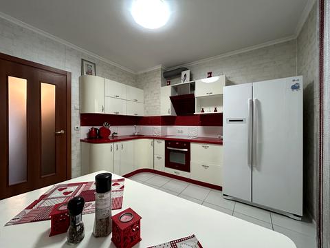 квартира за адресою Григорія Ващенка вул., 1