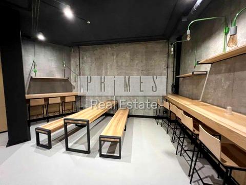 комерційна за адресою Євгена Коновальця вул. (Щорса), 32