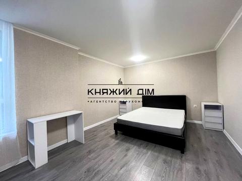 квартира за адресою Михайла Максимовича вул. (Онуфрія Трутенка), 32-А