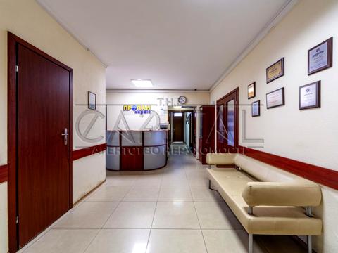 комерційна за адресою Київ, Раїси Окіпної вул., 4