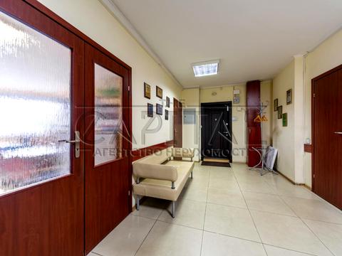 комерційна за адресою Київ, Раїси Окіпної вул., 4