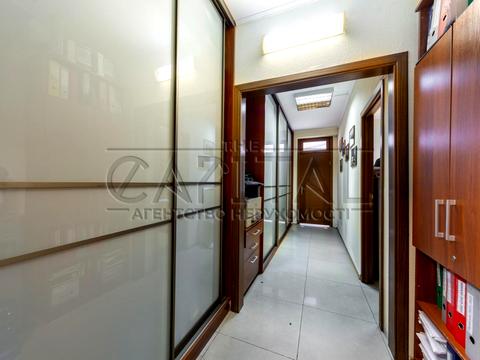 комерційна за адресою Київ, Раїси Окіпної вул., 4