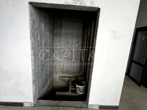 комерційна за адресою 2-га Садова вул., 1