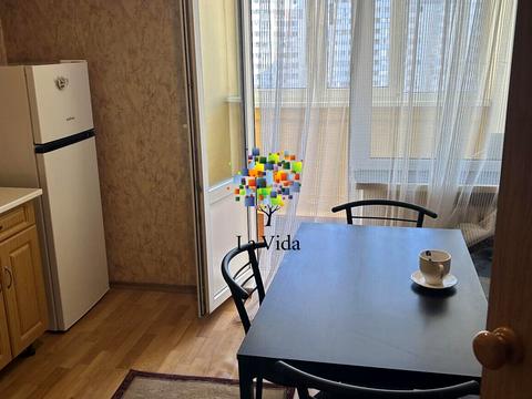 квартира за адресою Олени Пчілки вул., 2-Б