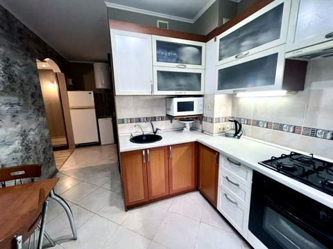 квартира за адресою Владислава Бувалкіна вул. (Бочарова Генерала), 36