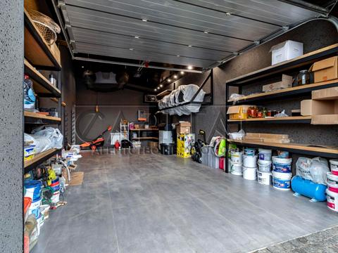 будинок за адресою Київ, Шкільна вул.