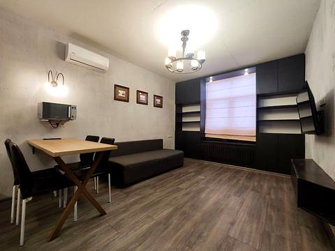 квартира за адресою Микільсько-Слобідська вул., 8