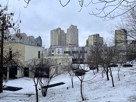 квартира за адресою Срібнокільська вул., 8