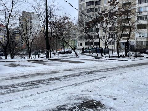 квартира за адресою Срібнокільська вул., 8