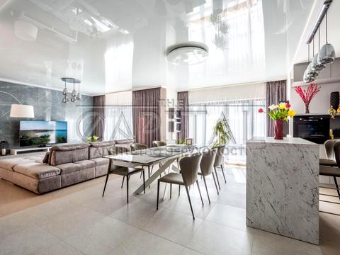 будинок за адресою Лютнева вул.