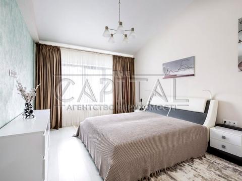 будинок за адресою Лютнева вул.